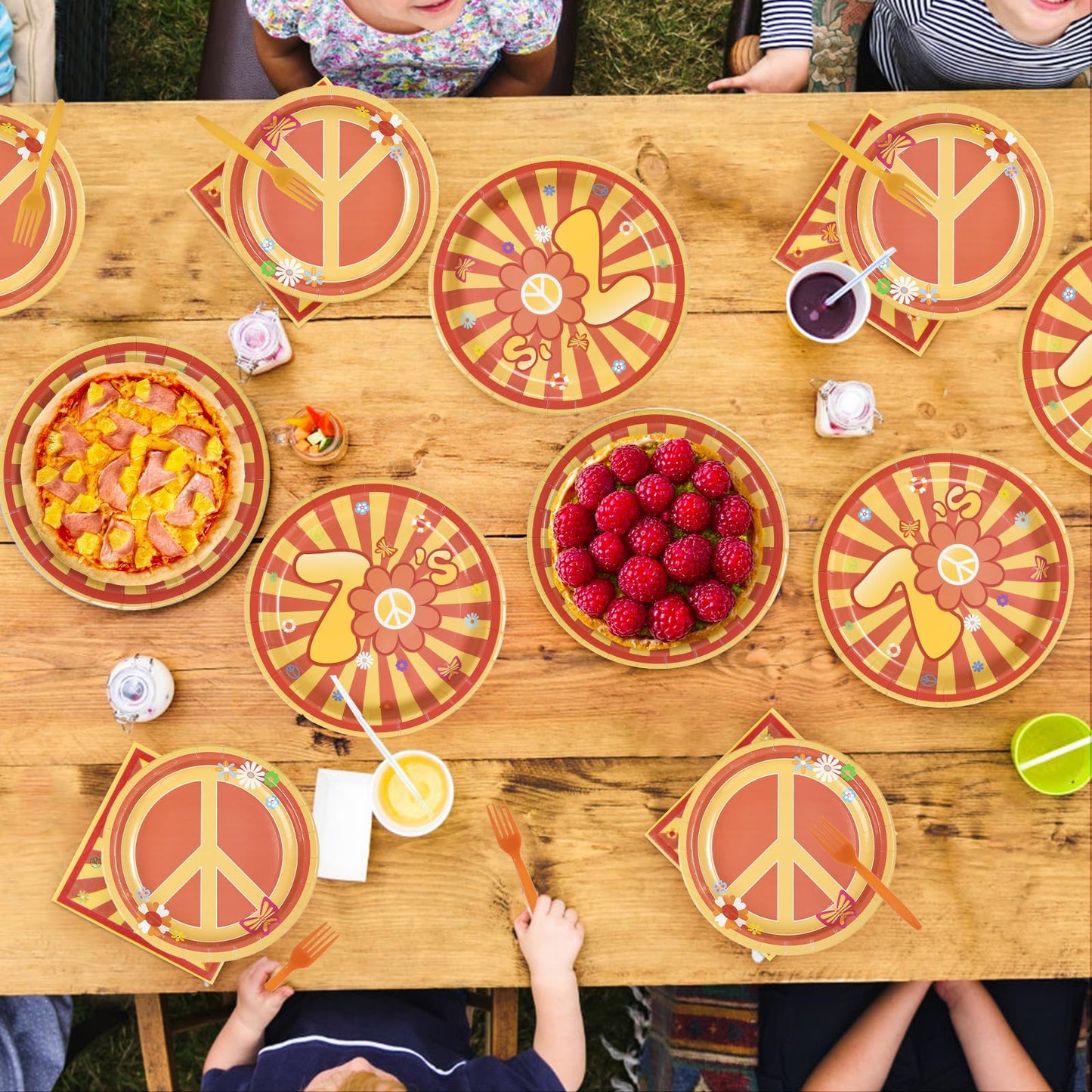 Greencian 96Pcs 70s Party Decorations Hippie Daisy Flower Plates and