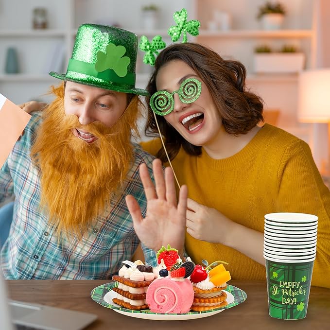 200 Pcs St Patrick's Day Party Decorations Serves 50 Irish Shamrock