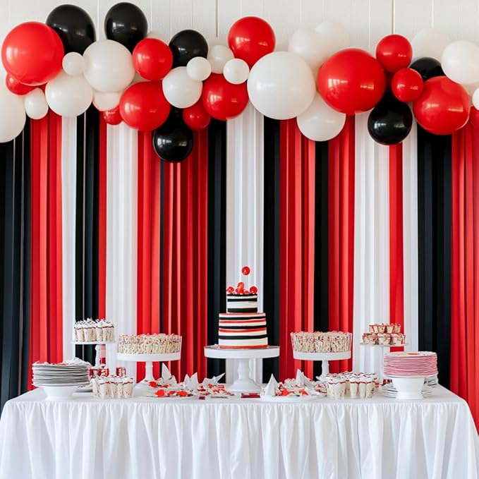 Captain Décor 8 Red Black and White Streamers, 656ft Pack of Crepe