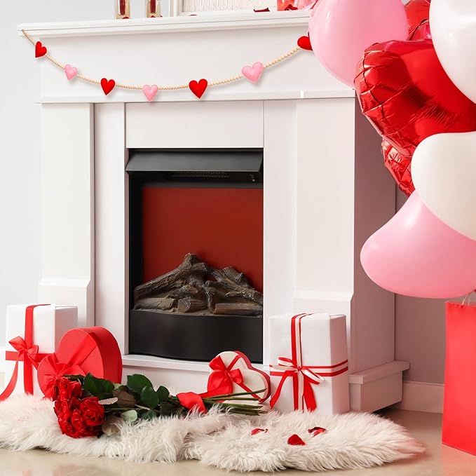 Valentine's Day Garland 3D Felt Valentine Heart Banner with Wooden