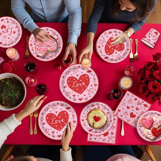 140Pcs Red Valentine's Day Party Decorations Envelope Heart Plates