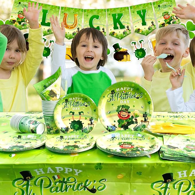 St Patricks Day Plates and Napkins 142Pcs St Patrick's Day Party