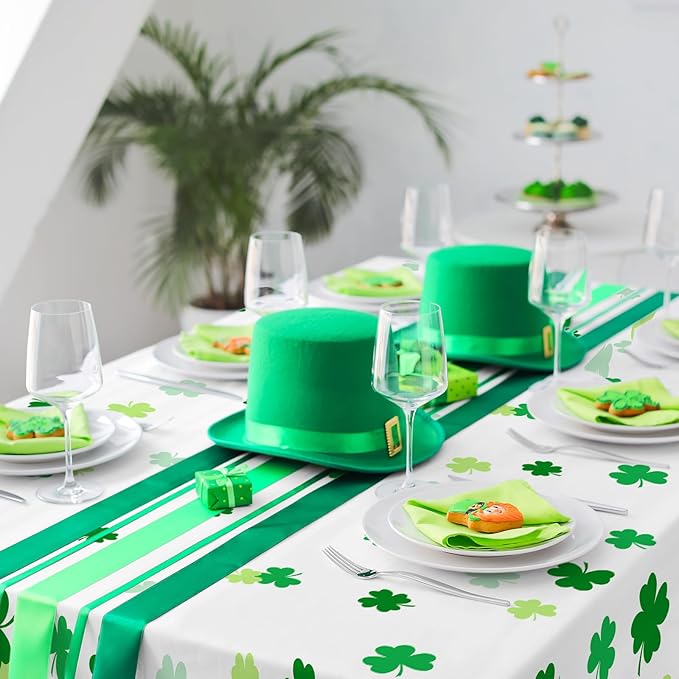 St Patrick's Day Party Supplies Kit for 25 Irish Themed Tableware