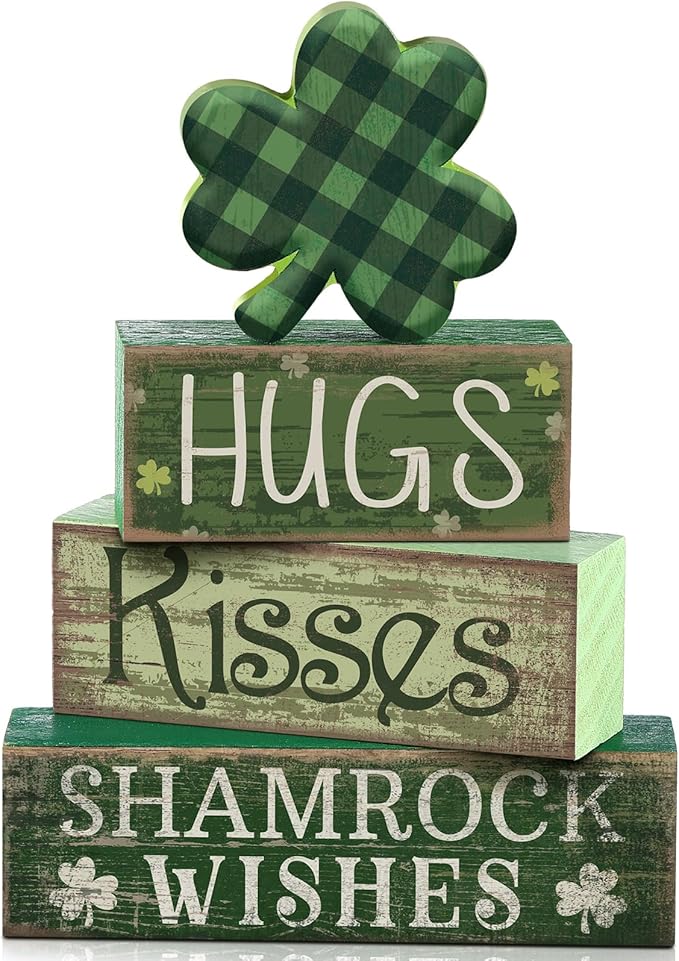 4 Pcs St Patrick's Day Table Wooden Signs Hug Shamrocks Table