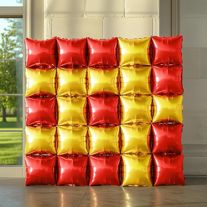 25PCS Christmas Balloons Red Gold Square Foil Balloons Wall Backdrop