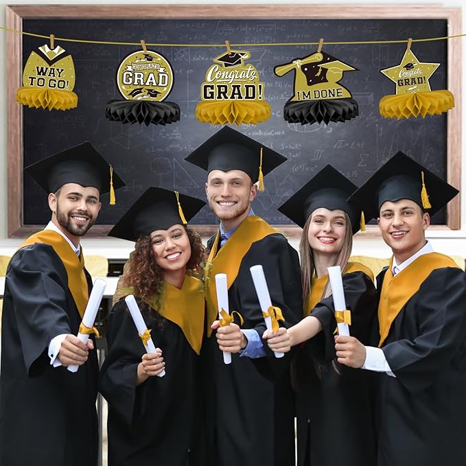 9PCS Graduation Party Decorations Class of 2026 Congrats Grad Table #4