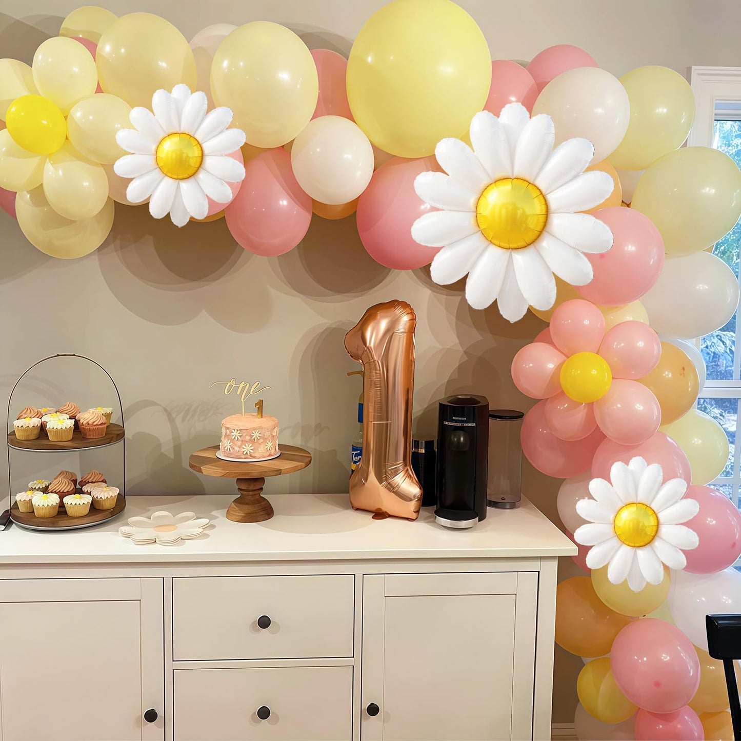 Daisy Flower Balloon Garland Arch Kit 137 pcs Groovy Flower Foil