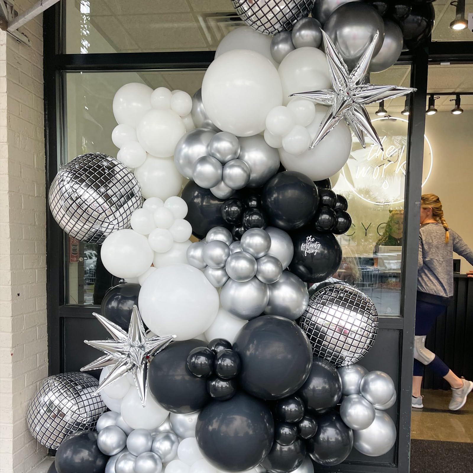 Black Silver Balloon Arch Kit 138Pcs Black White Metallic Silver
