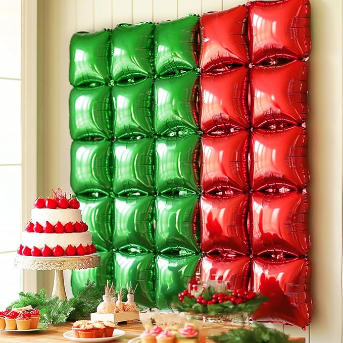 25PCS Christmas Balloons Red Green Square Foil Balloon Wall Backdrop