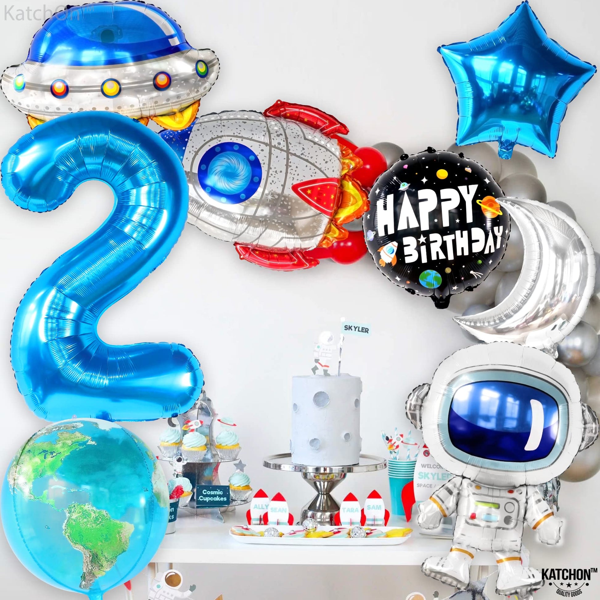 Big Two The Moon Balloons - Pack of 8 | Space Birthday