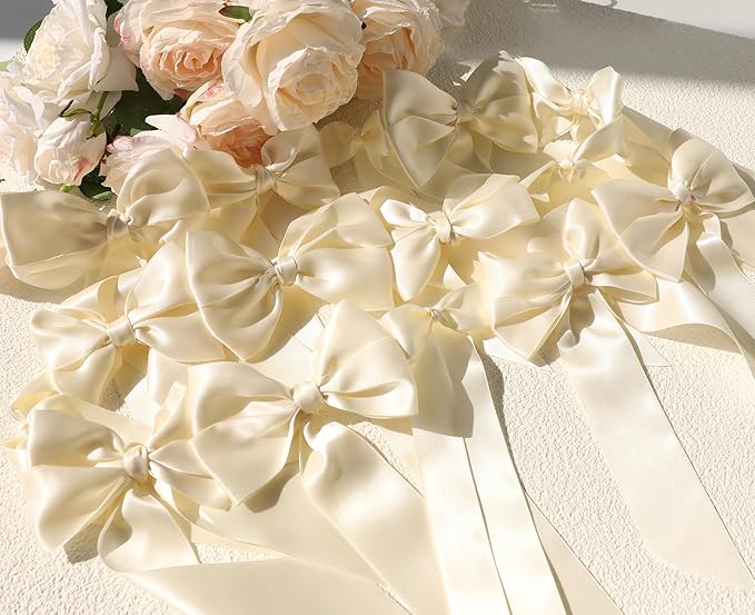 2pcs Creamy White Bow Banner Valentine's Day Decorations for Women