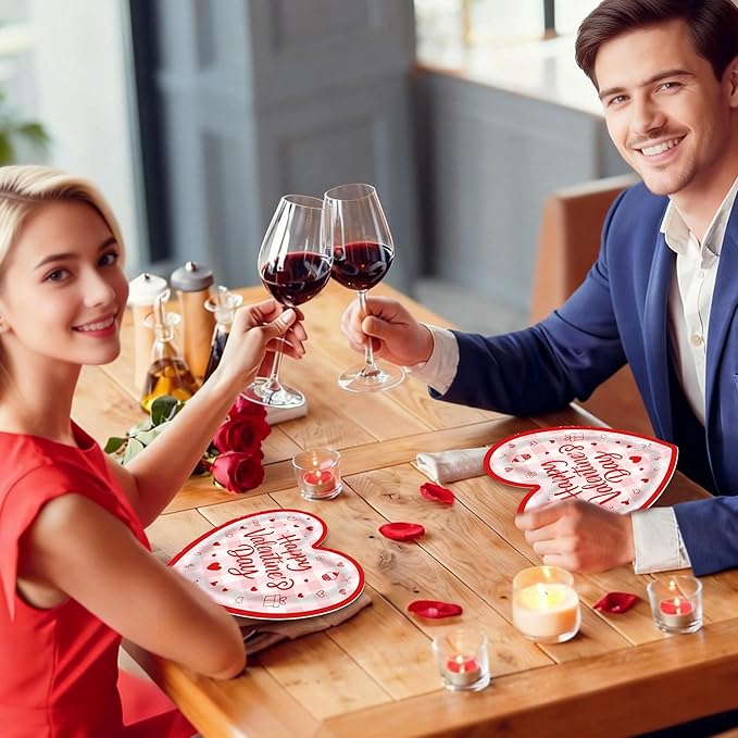 30 PCS Valentine's Day Plates Heart Shaped Plates 9 Inch Disposable