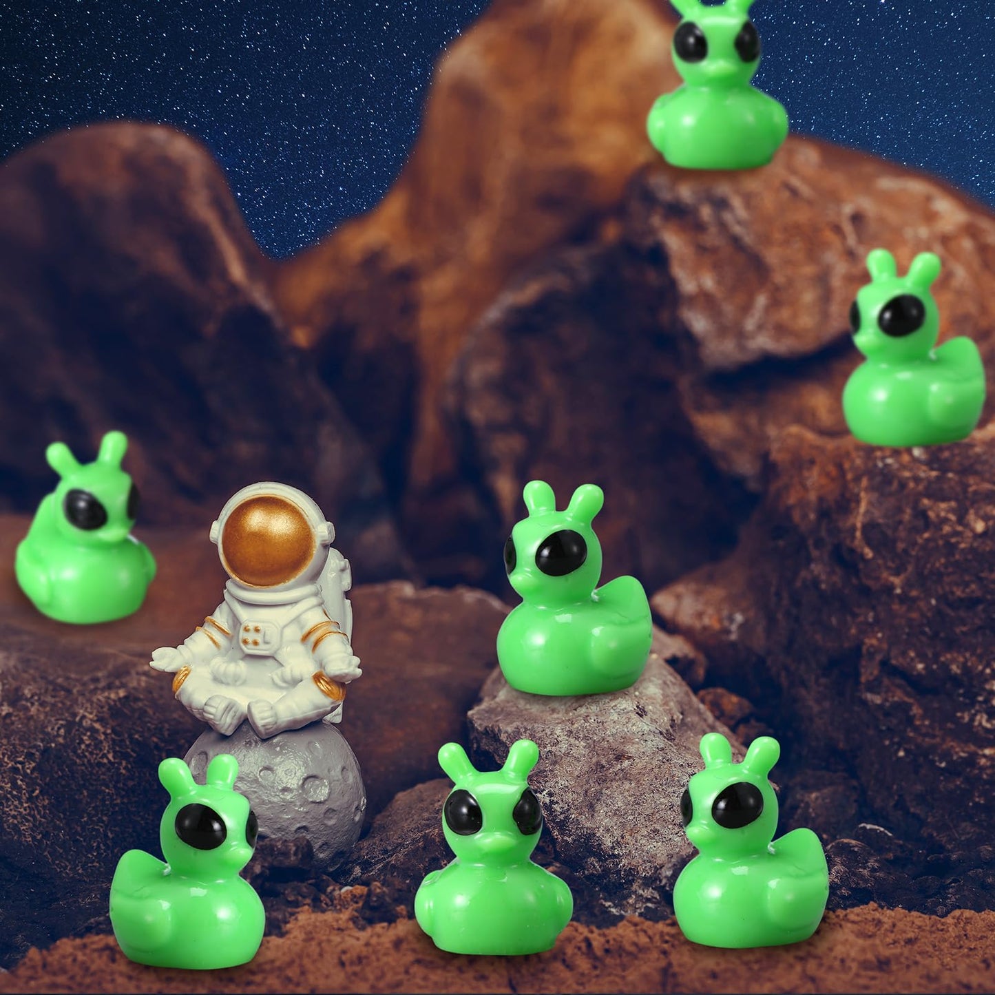 100 Pcs Resin Mini Alien Duck Figures Bulk Tiny Alien Duck