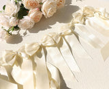 2pcs Creamy White Bow Banner Valentine's Day Decorations for Women