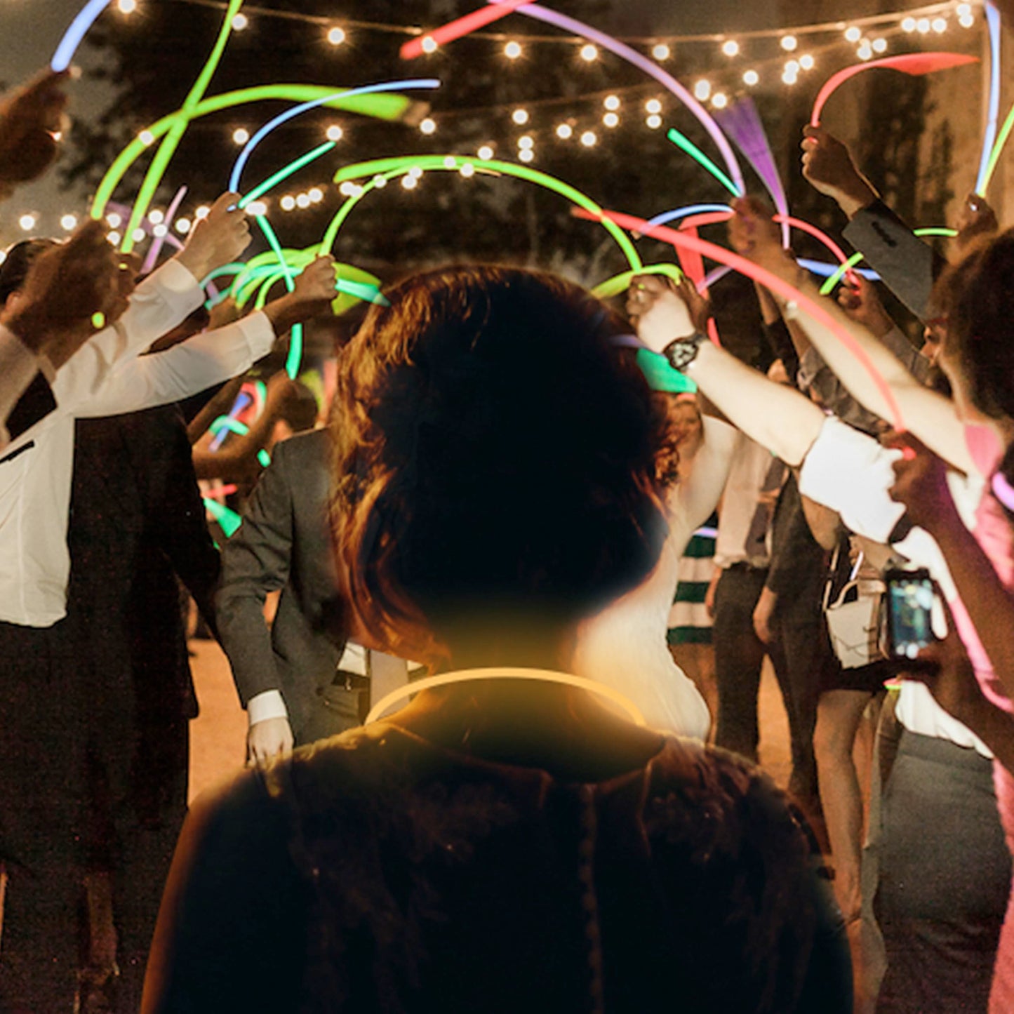 Glow Fever Glow Sticks Bulk 100ct 22'' Glow Necklaces with Connectors,