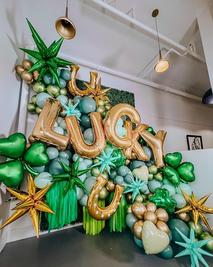 St Patrick's Day Balloon Arch Garland Kit With Green Lucky Shamrock