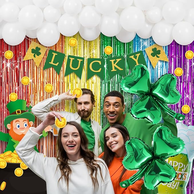 137 Pcs St Patrick's Day Balloons Party Decorations Shamrock Foil