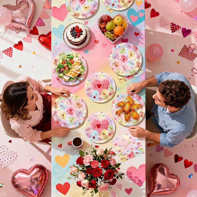 200Pcs Valentine's Day Decorations Happy Valentine Plates and