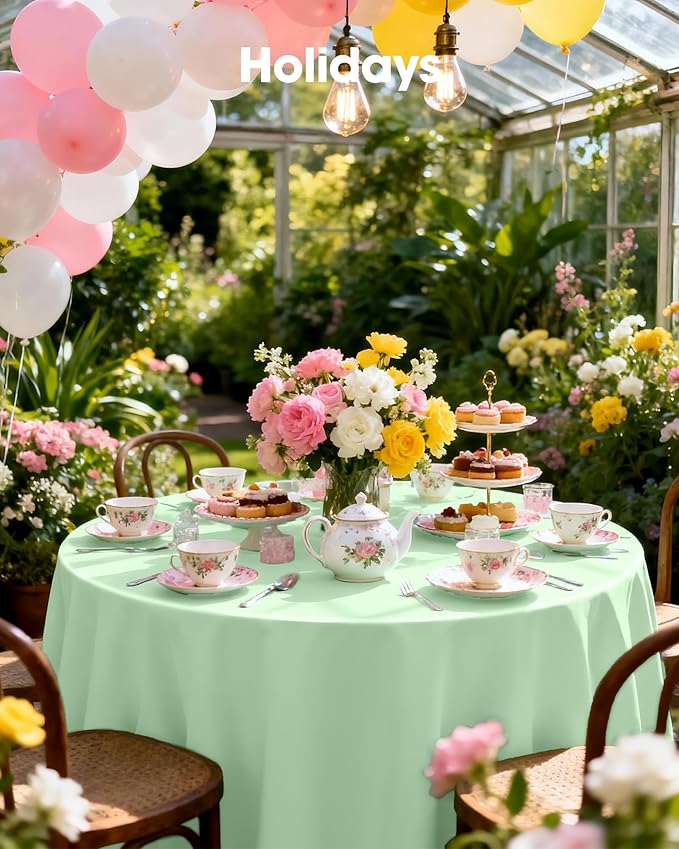 Pureegg Plastic Table Cloth Disposable 10 Pack, 84'' Round Table Cloth