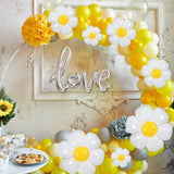 Sotiff 21 Pcs Flower Balloons Daisies Balloons White Groovy Flower